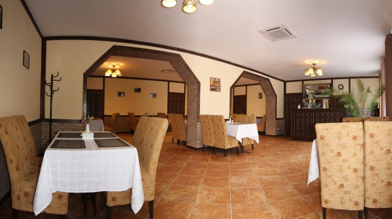 Гірка Hotel Szkole Kültér fotó
